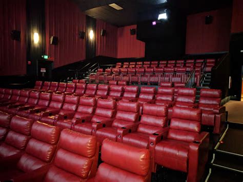 movie theaters near ashburn va